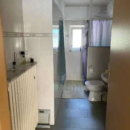 - Ferienwohnung - Zentral In Mit Kamin, Wlan, Netflix, Parkplatz *