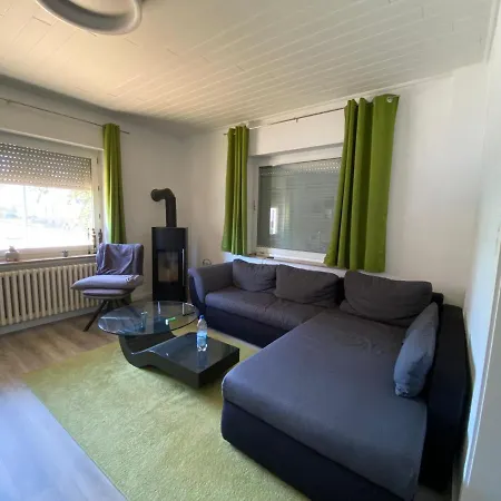 - Ferienwohnung - Zentral In Mit Kamin, Wlan, Netflix, Parkplatz *